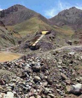 Gold Ore Stones Sands Mine Buyer